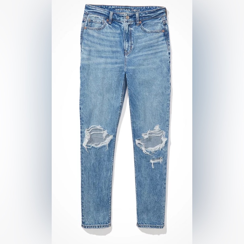 American Eagle Strigid Ripped Mom Jeans